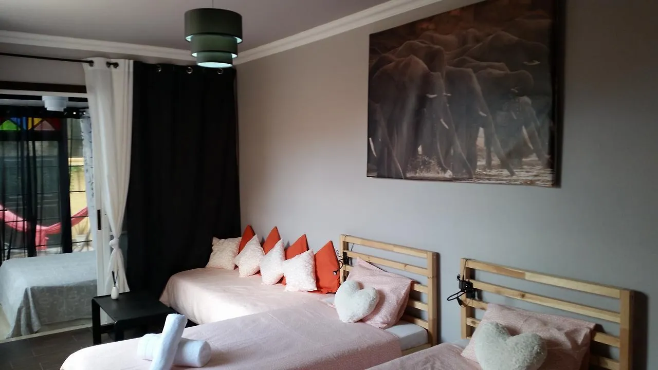 **  Villa Riki - Bed & Breakfast Španělsko