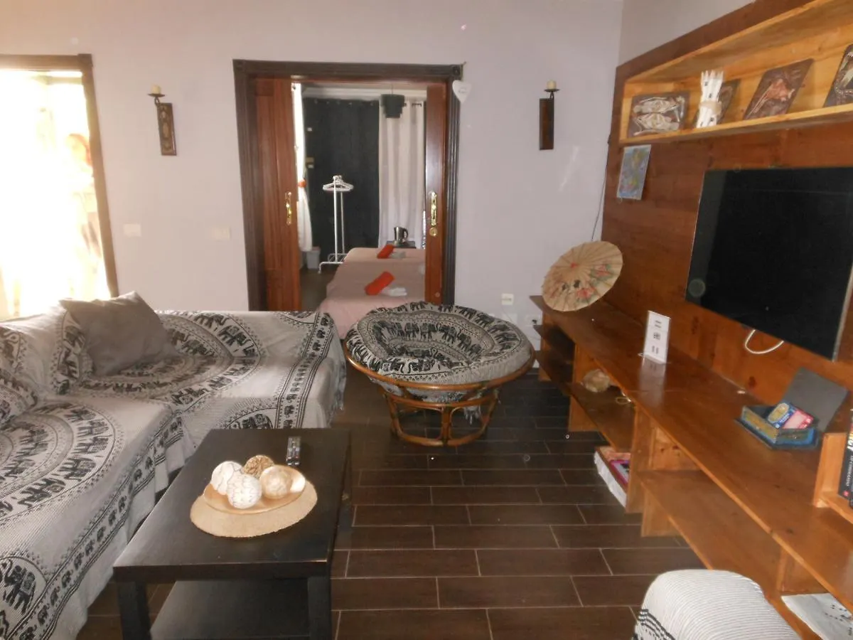 Villa Riki - Bed & Breakfast