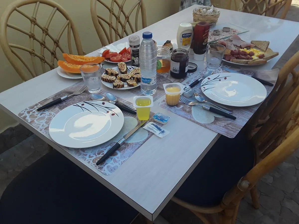 **  Villa Riki - Bed & Breakfast Španělsko